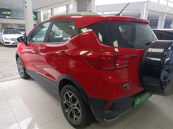 BYD Yuan Pro 2021 2021款 401KM 尊贵型