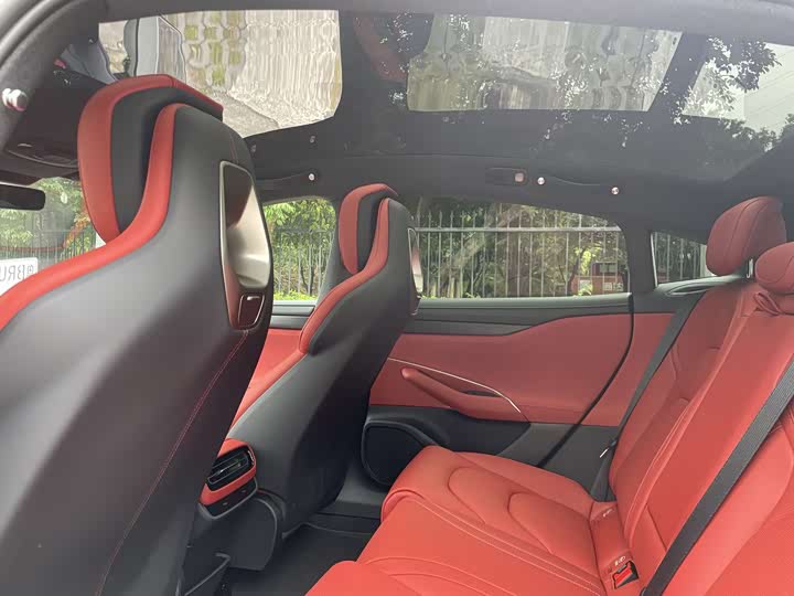 Xiaomi SU7 2024 2024款 后驱长续航智驾版