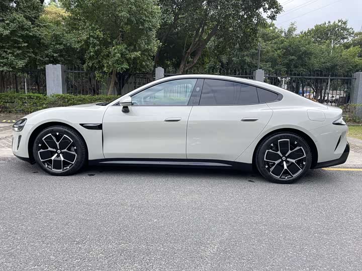 Xiaomi SU7 2024 2024款 后驱长续航智驾版