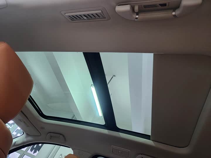 Tank 500 2023 2023款 3.0T 运动版 造境型 5座