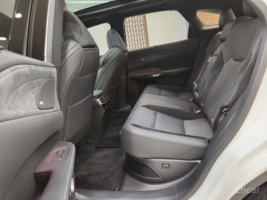 Lexus RX 2023 F-Sport