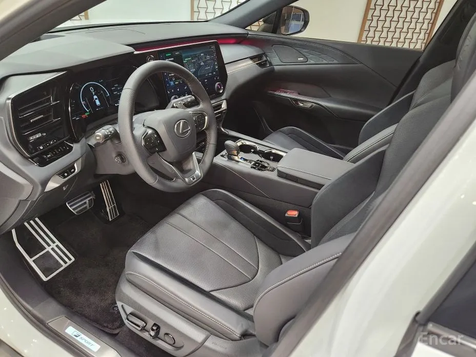 Lexus RX 2023 F-Sport