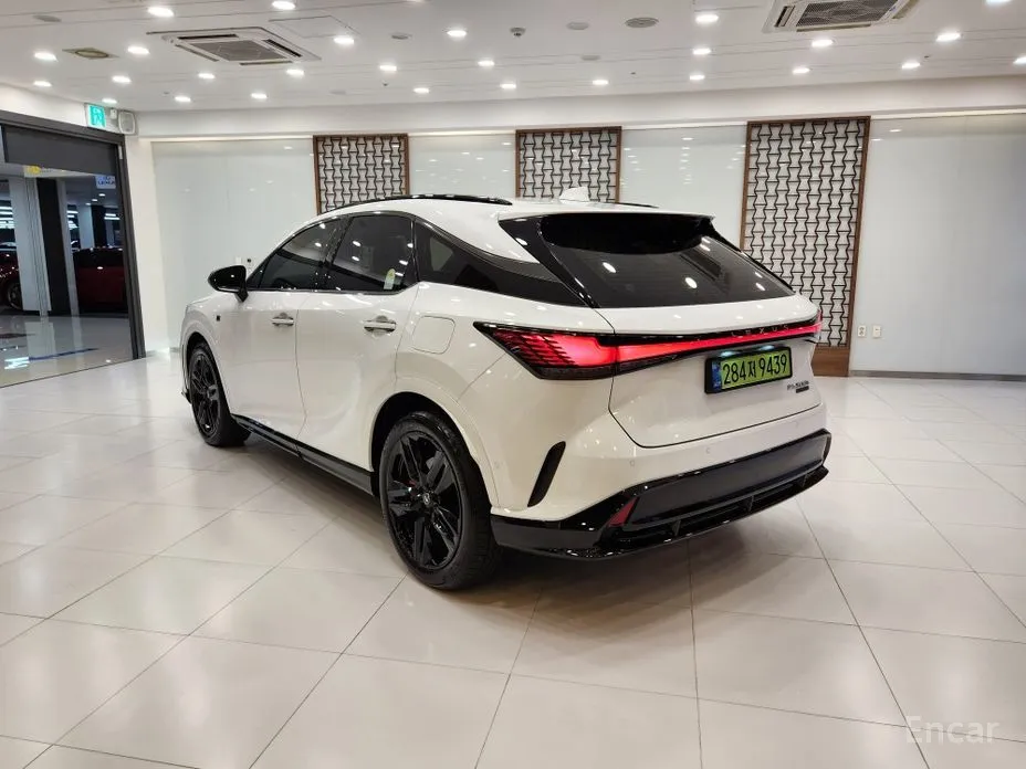 Lexus RX 2023 F-Sport