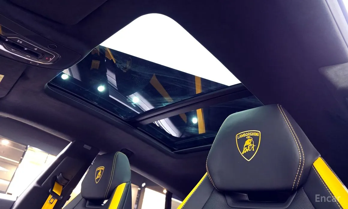 Lamborghini Urus 2018 4.0 V8 SE