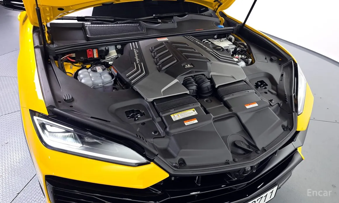 Lamborghini Urus 2018 4.0 V8 SE