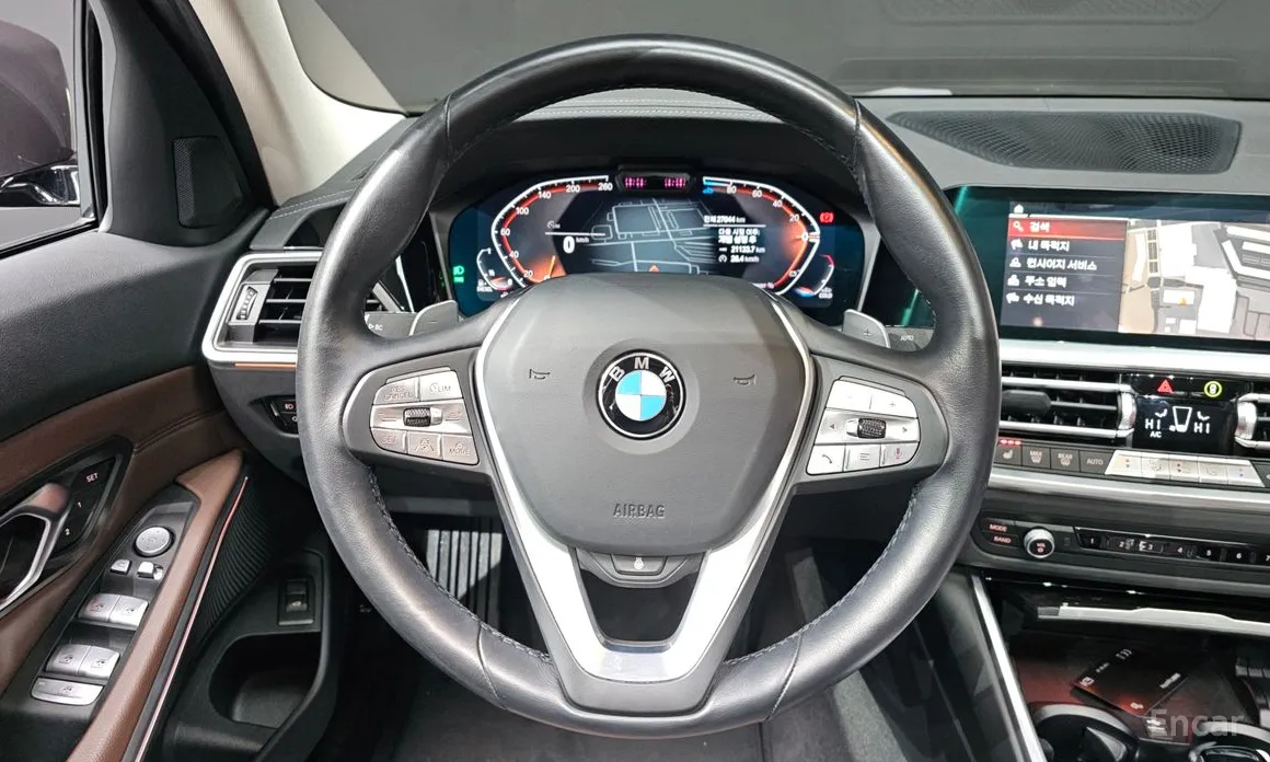 BMW 3 Series 2019 320d Luxury