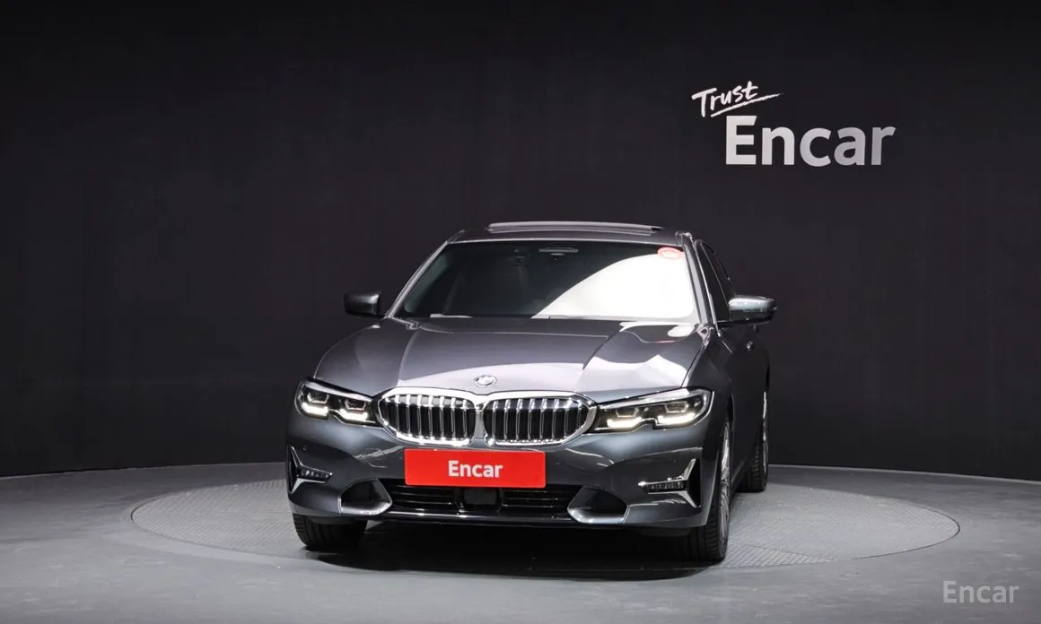 BMW 3 Series 2019 320d Luxury