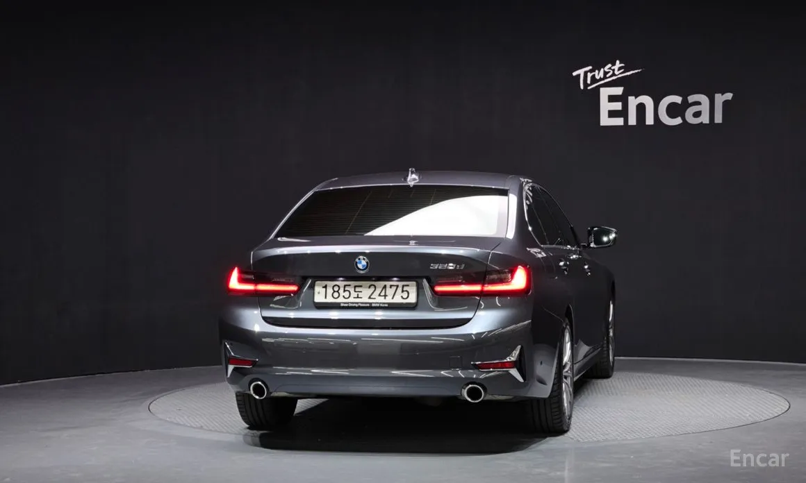 BMW 3 Series 2019 320d Luxury