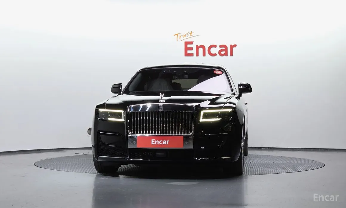 Rolls-Royce Ghost 2020 6.7 EWB V12