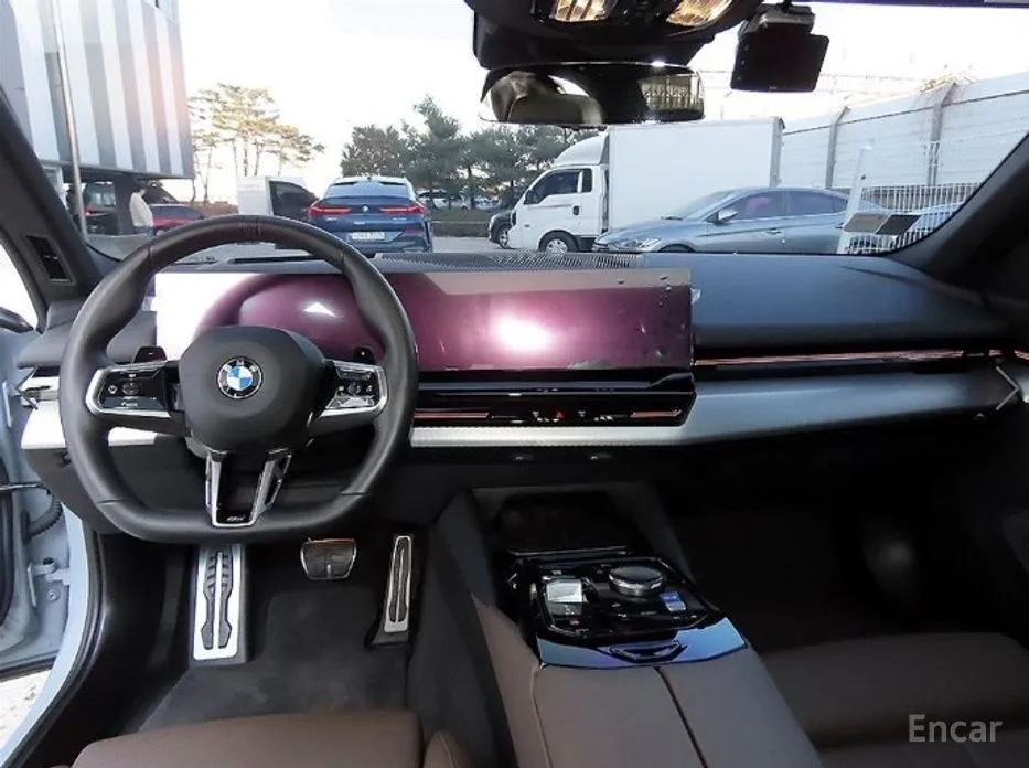 BMW 5 Series 2023 520i M Sport