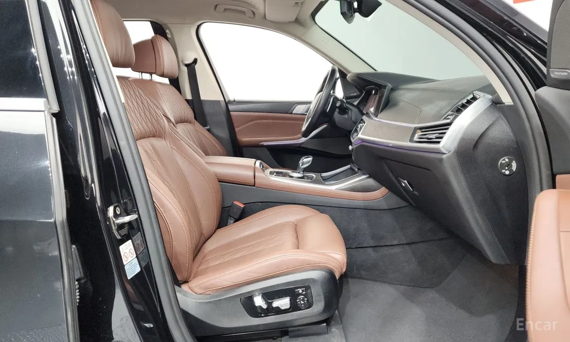 BMW X7 2019 xDrive 40d Design Pure Excellence 7-Seater