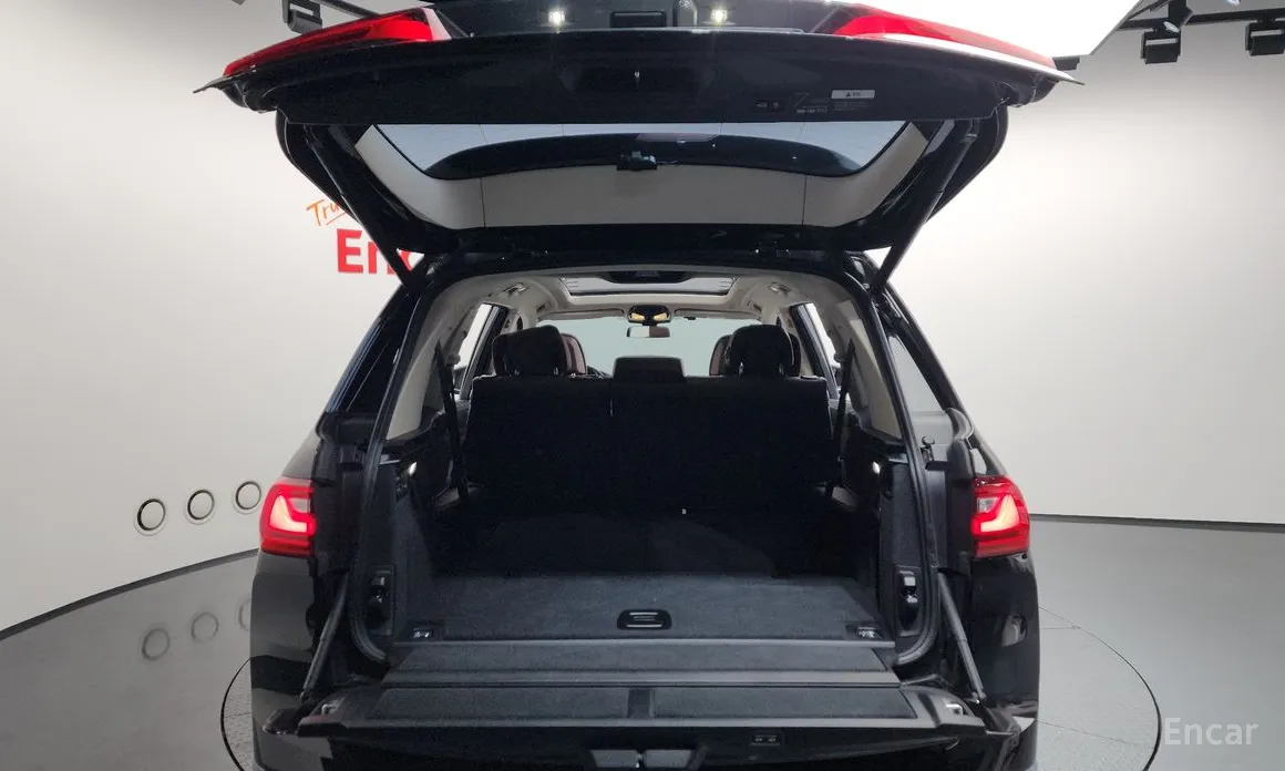 BMW X7 2019 xDrive 40d Design Pure Excellence 7-Seater