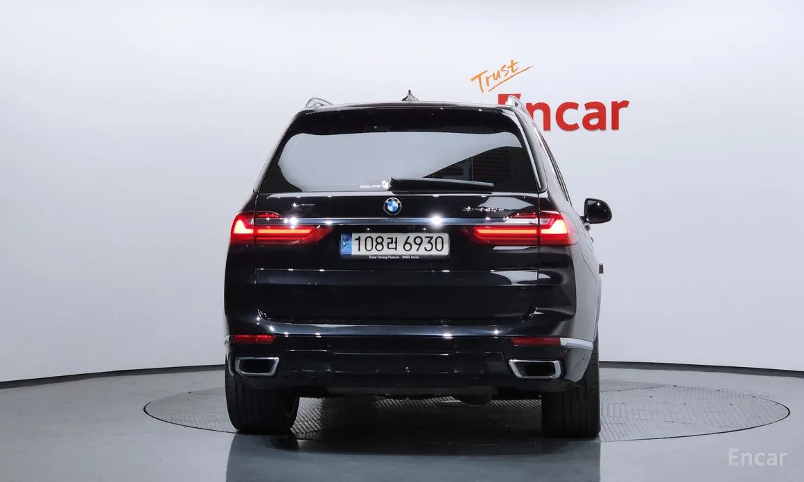 BMW X7 2019 xDrive 40d Design Pure Excellence 7-Seater