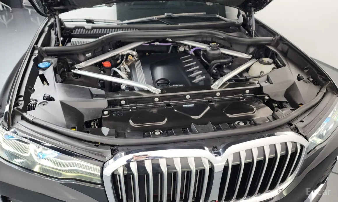 BMW X7 2019 xDrive 40d Design Pure Excellence 7-Seater