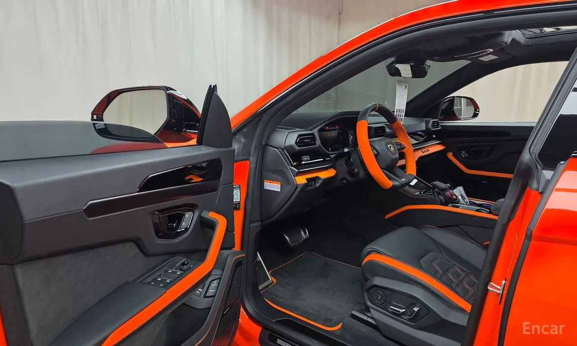 Lamborghini Urus 2018 4.0 V8 SE