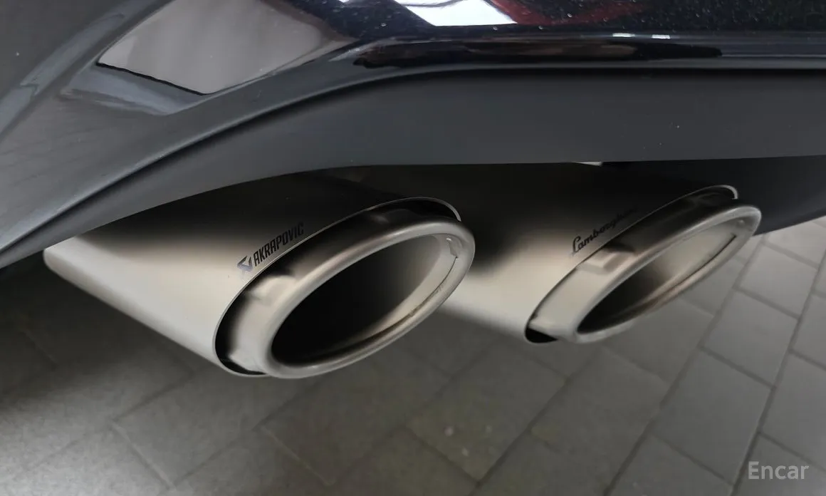 Lamborghini Urus 2018 4.0 V8 SE