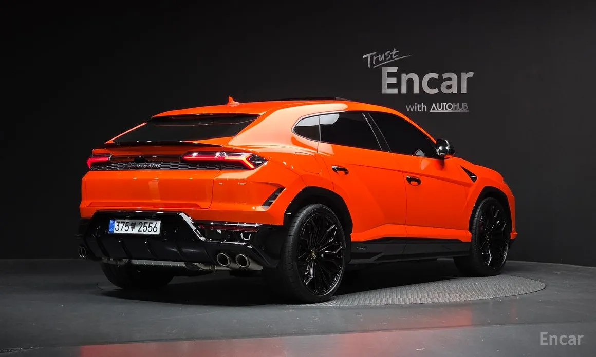 Lamborghini Urus 2018 4.0 V8 SE