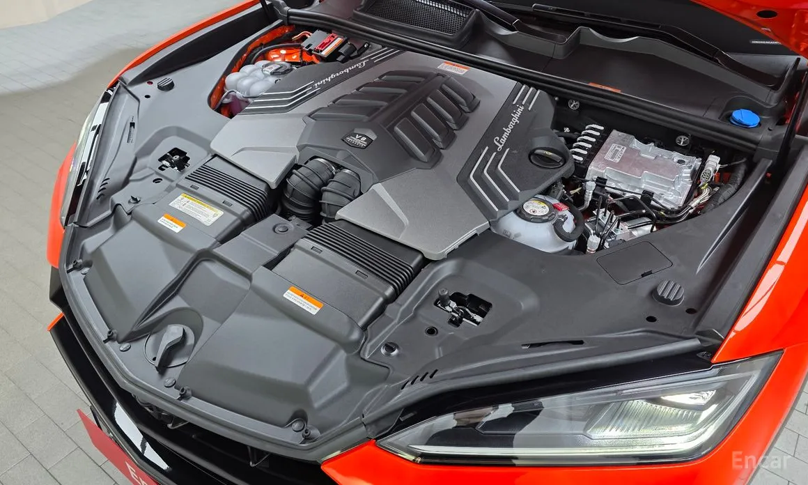 Lamborghini Urus 2018 4.0 V8 SE