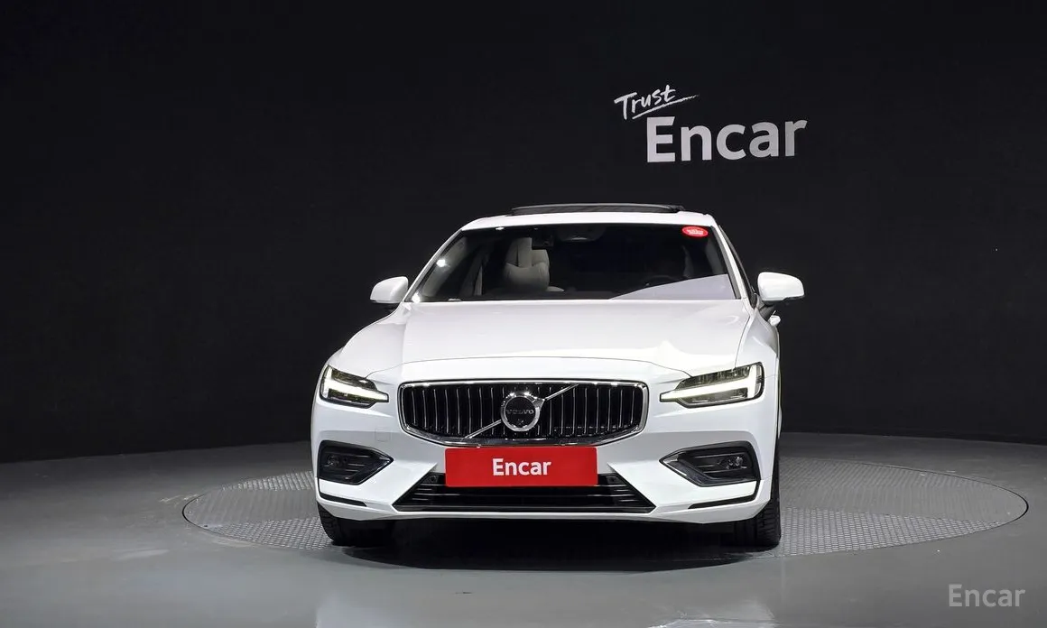 Volvo S60 2019 B5 Ultimate Bright