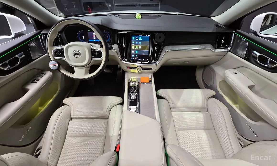 Volvo S60 2019 B5 Ultimate Bright