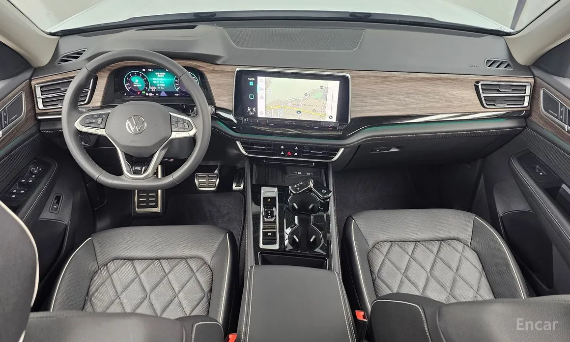 Volkswagen Atlas 2017 2.0 TSI R-LINE 7-Seater