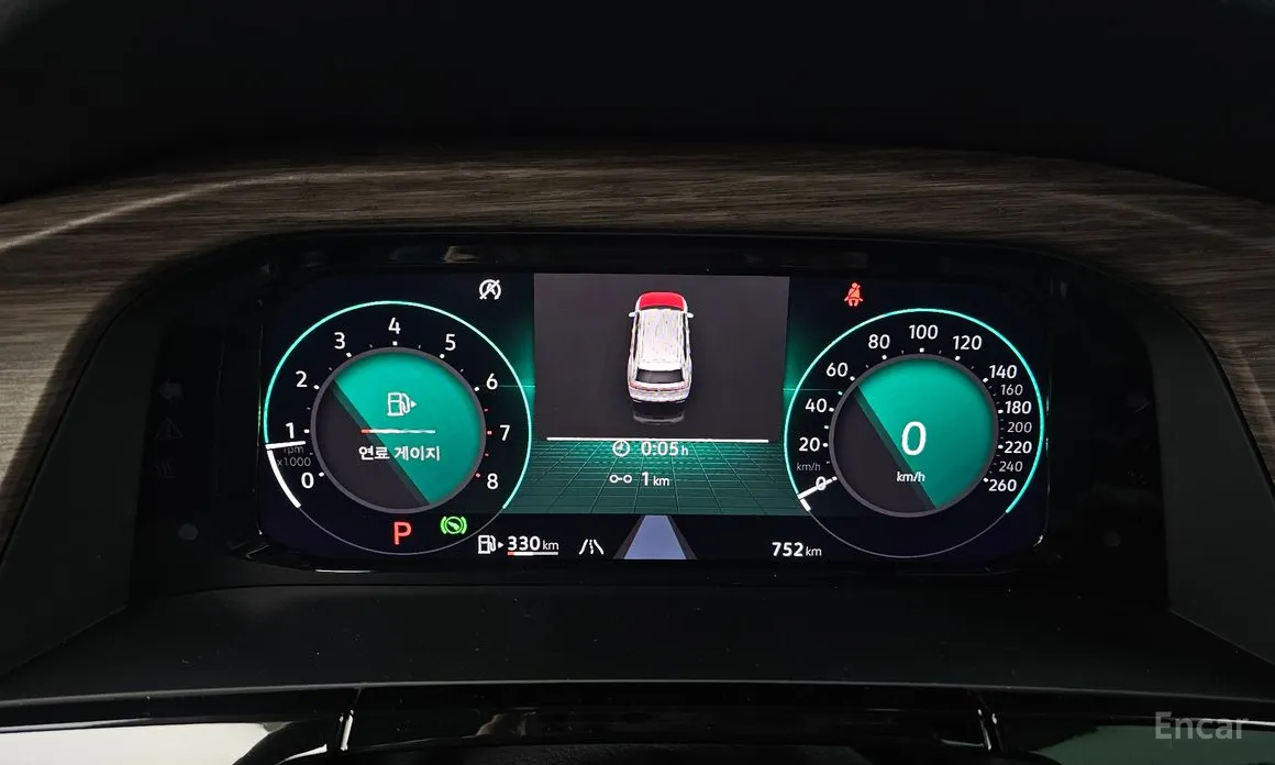 Volkswagen Atlas 2017 2.0 TSI R-LINE 7-Seater