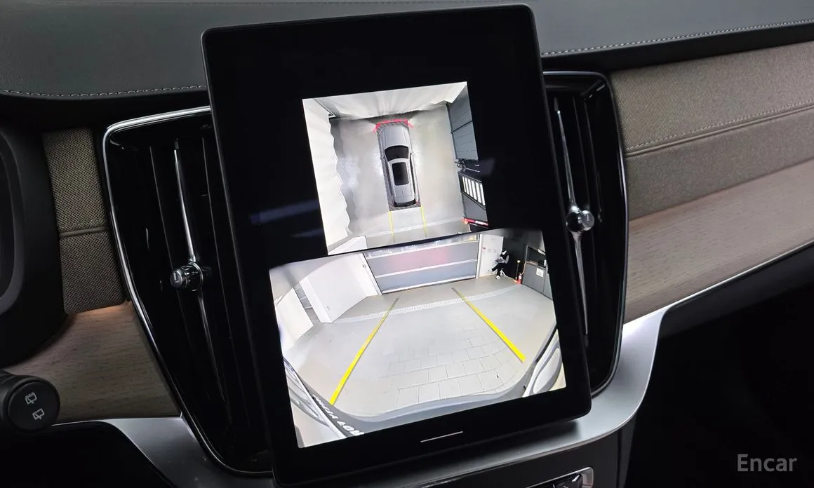 Volvo XC90 2016 T8 Ultra Bright Hybrid