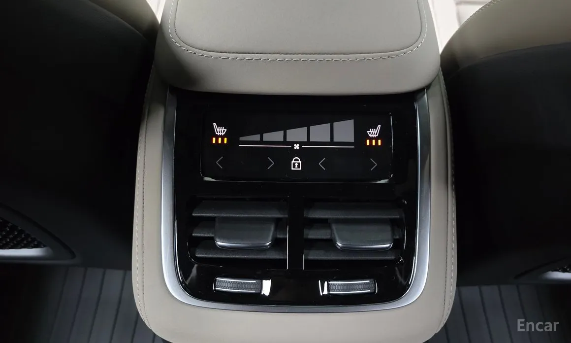 Volvo XC90 2016 T8 Ultra Bright Hybrid