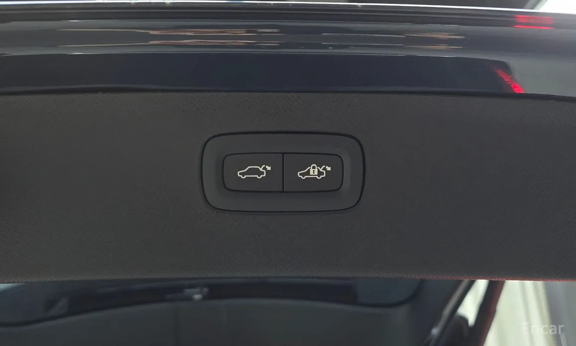 Volvo XC90 2016 T8 Ultra Bright Hybrid