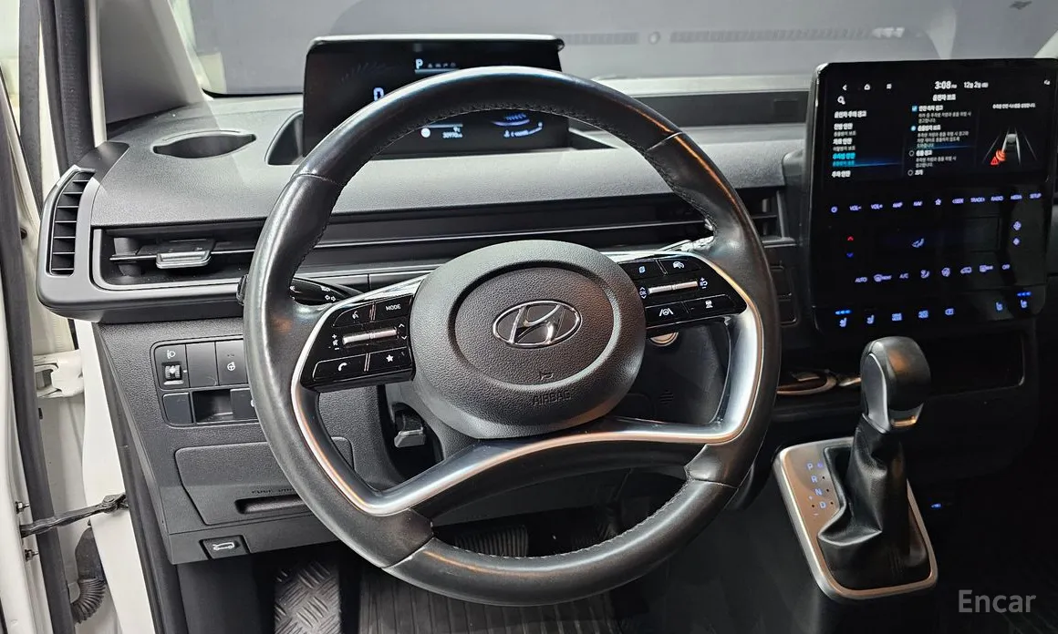 Hyundai Staria 2021 L3.5 Cargo 3-Seater