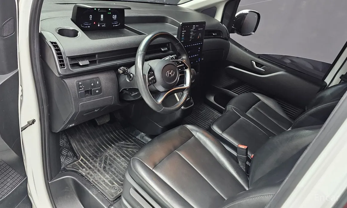 Hyundai Staria 2021 L3.5 Cargo 3-Seater