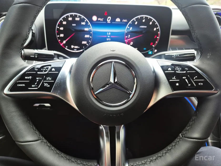 Mercedes-Benz C-Class 2022 C200 Avantgarde