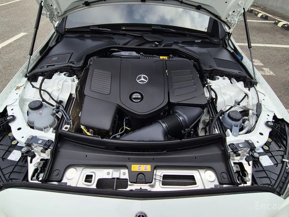 Mercedes-Benz C-Class 2022 C200 Avantgarde