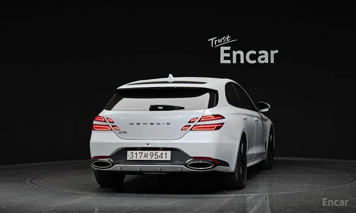 Genesis G70 2022 Gasoline 2.0T 2WD
