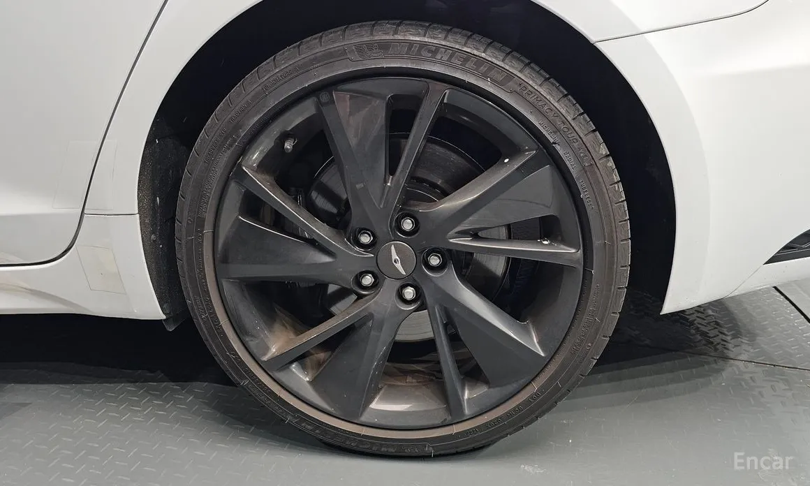 Genesis G70 2022 Gasoline 2.0T 2WD