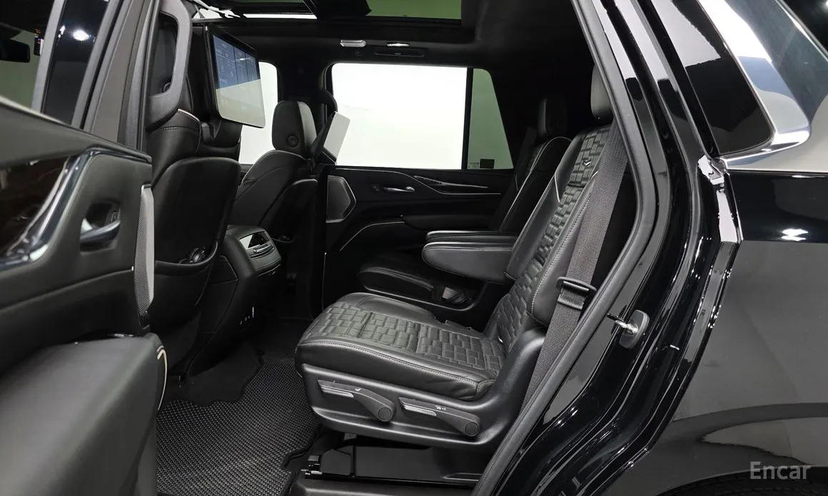 Cadillac Escalade 2021 6.2