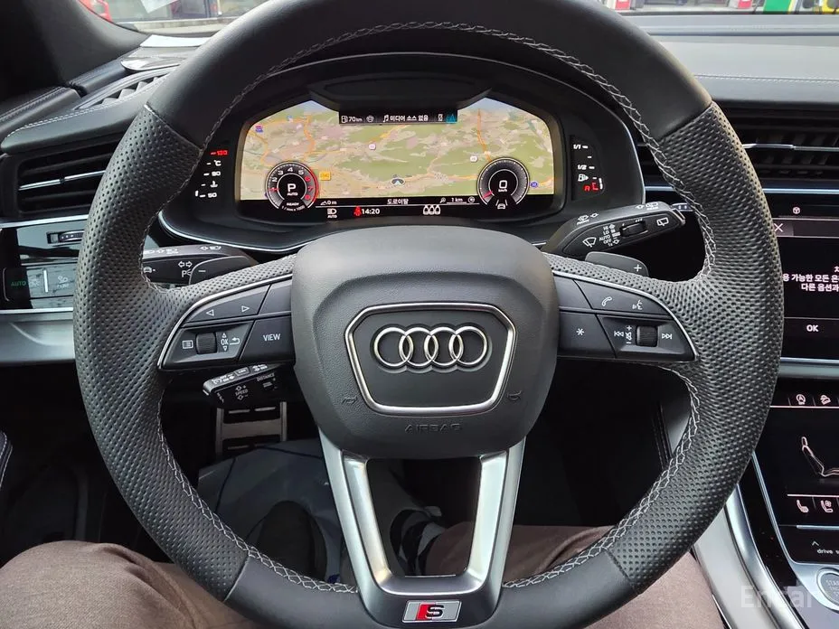 Audi Q8 2018 55 TFSI Quattro Premium