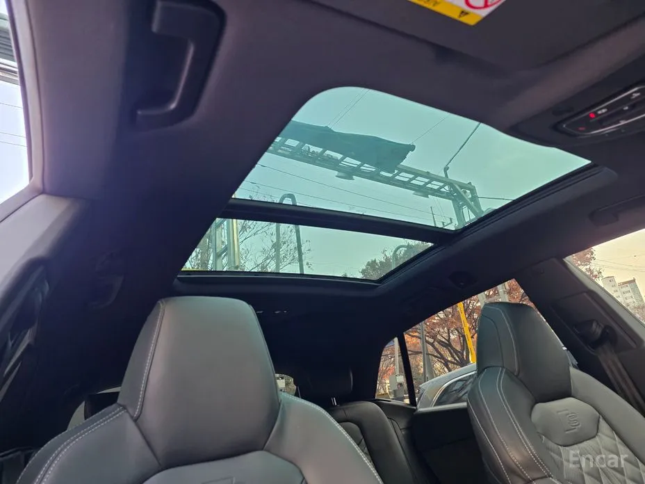 Audi Q8 2018 55 TFSI Quattro Premium