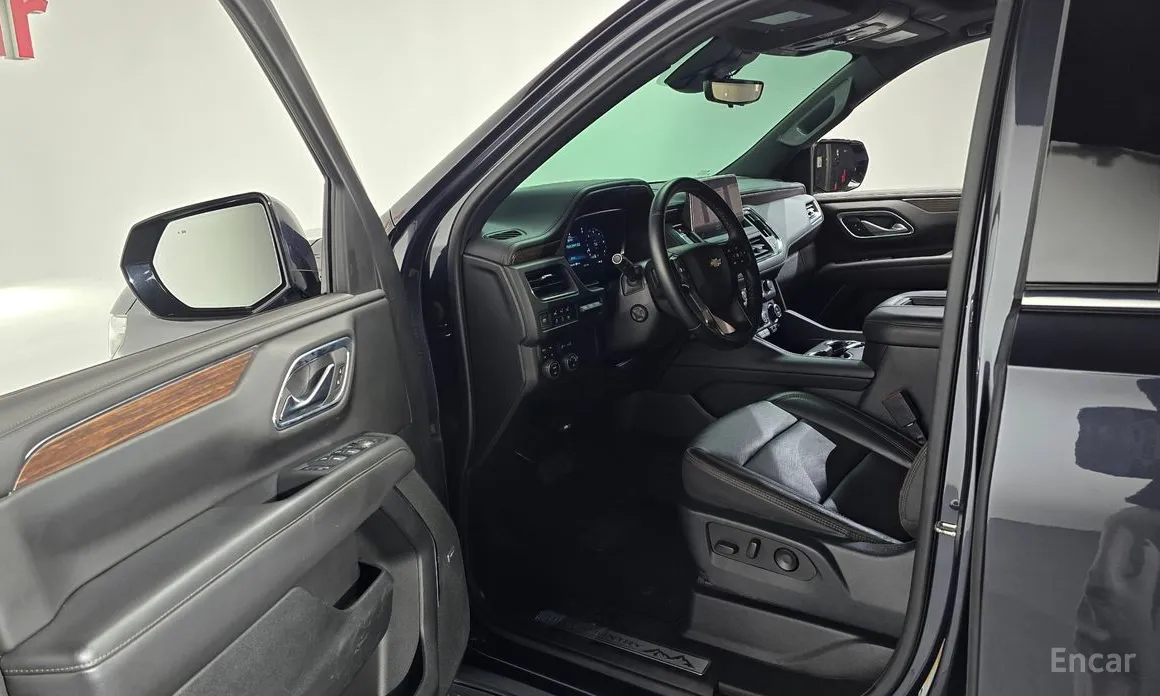 Chevrolet Tahoe 2022 6.2 Dark Knight 4WD