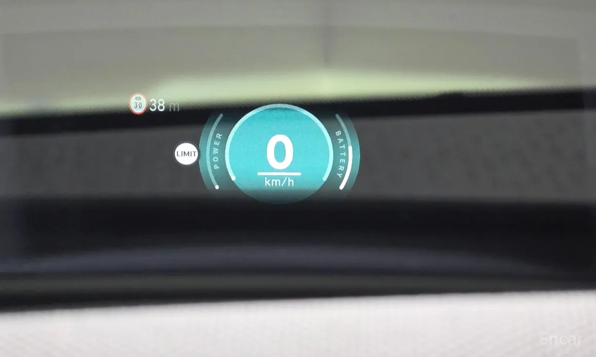 Mini Cooper 2025 SE Favoured