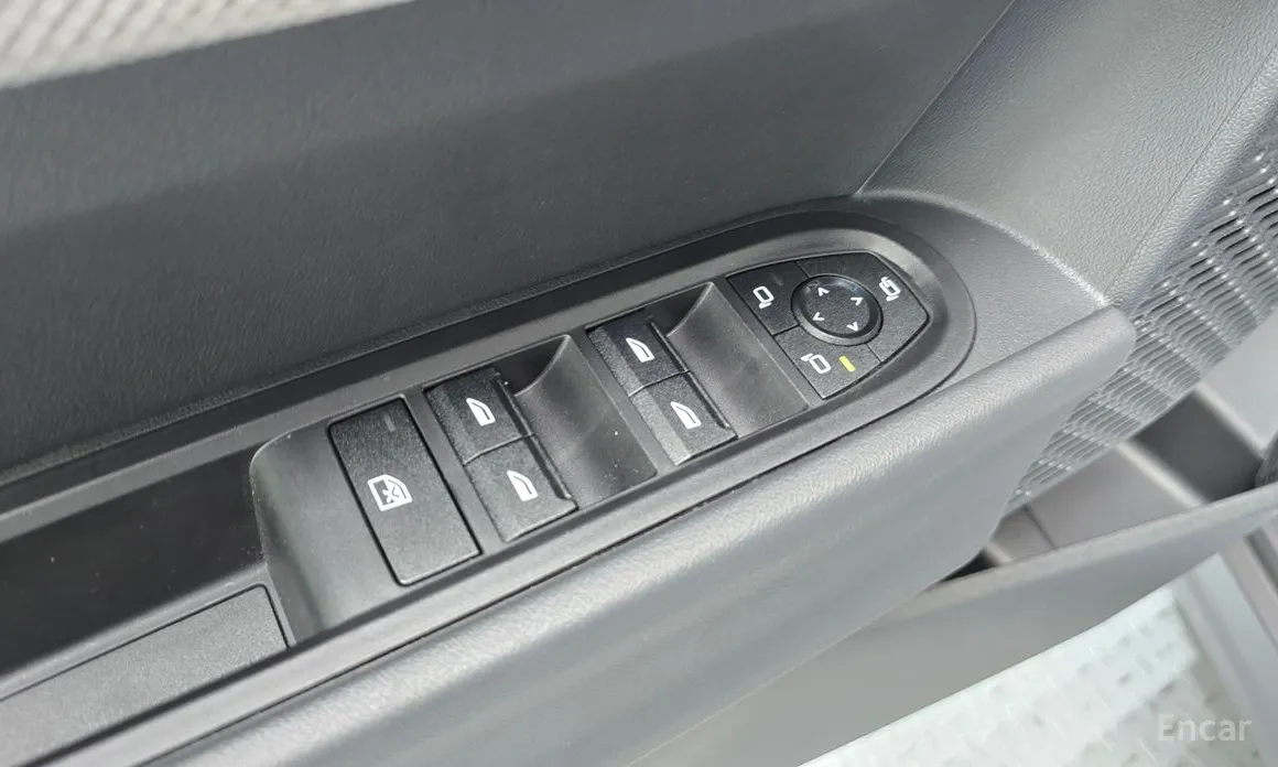 Mini Cooper 2024 5 Door Favoured