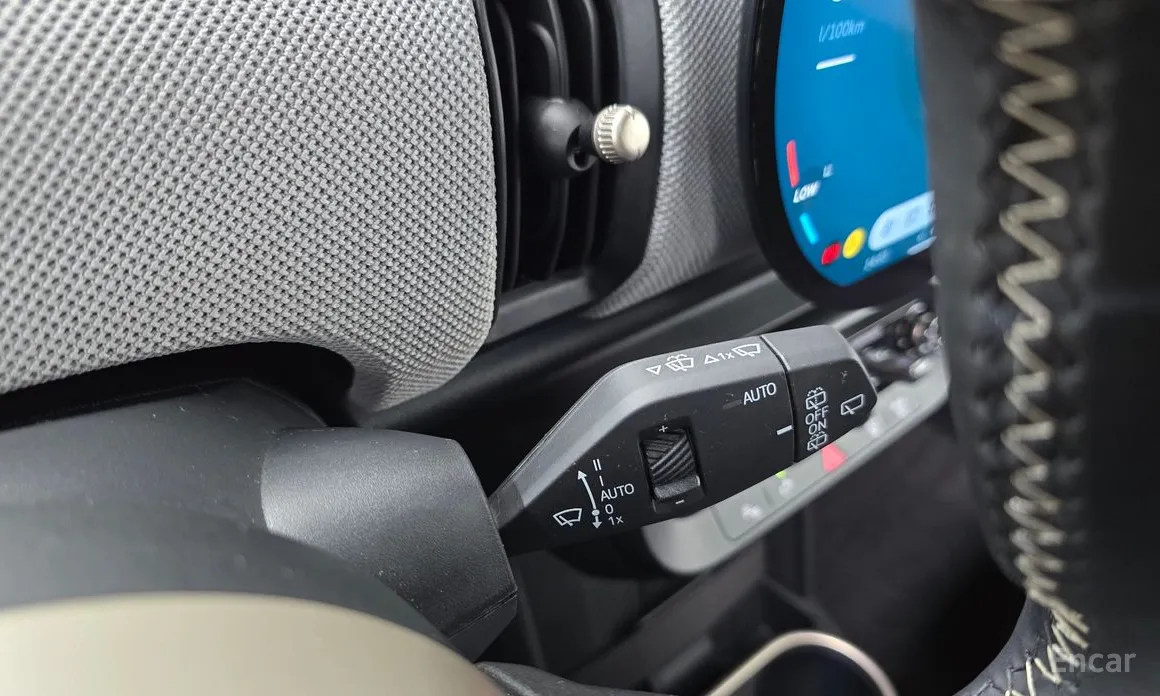 Mini Cooper 2024 5 Door Favoured