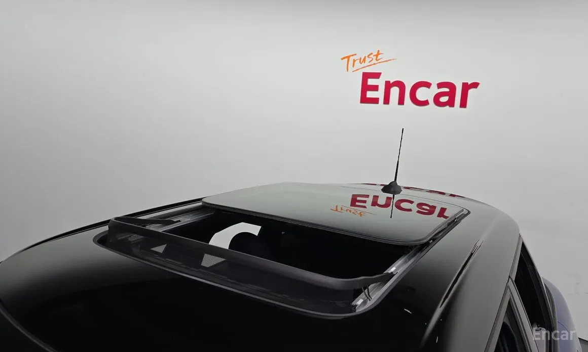 Mini Cooper 2024 5 Door Favoured