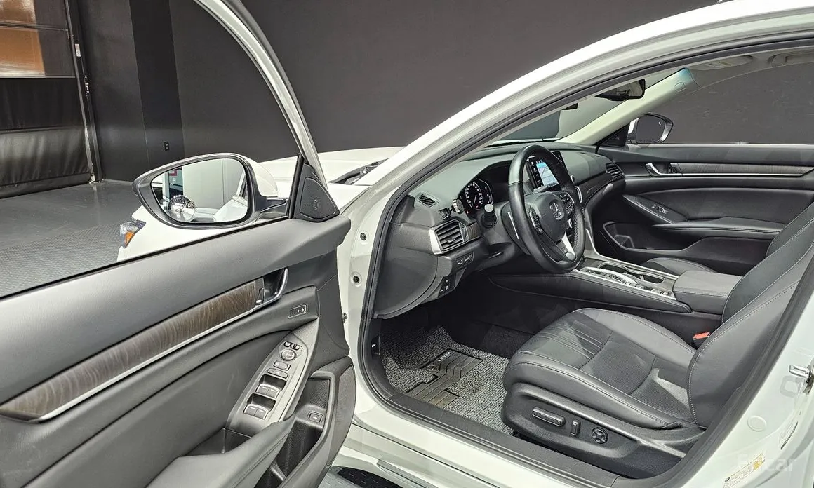 Honda Accord 2018 2.0 Hybrid Touring