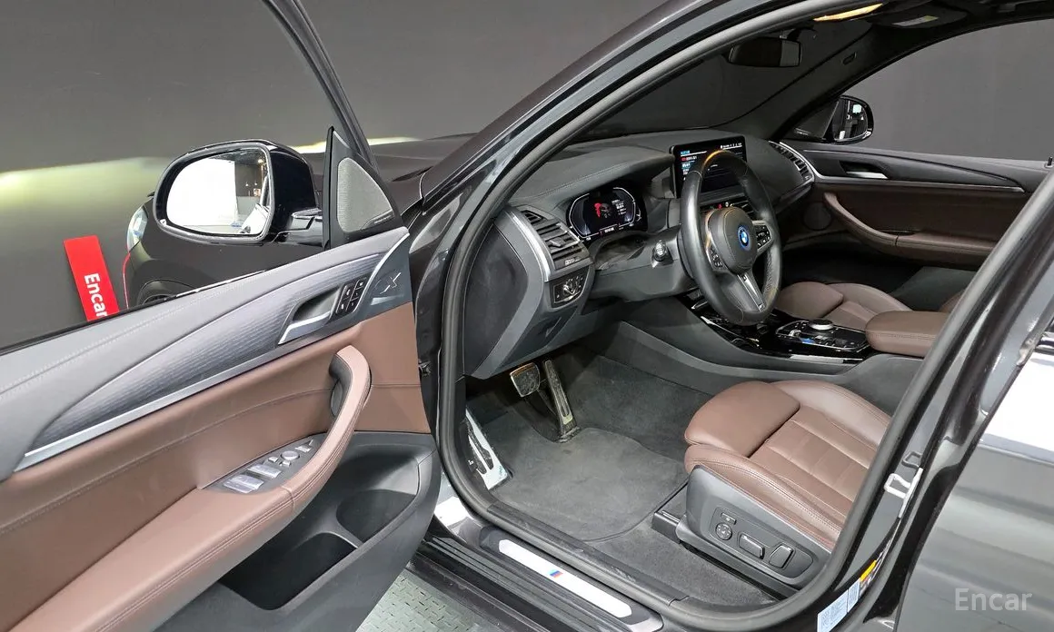 BMW iX3 2021 M Sports