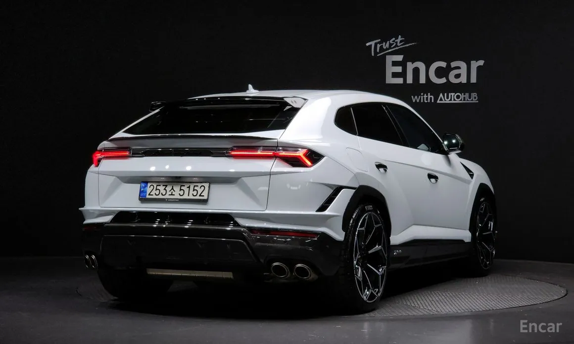 Lamborghini Urus 2018 4.0 V8 Performante