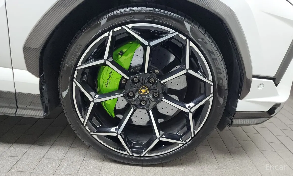 Lamborghini Urus 2018 4.0 V8 Performante