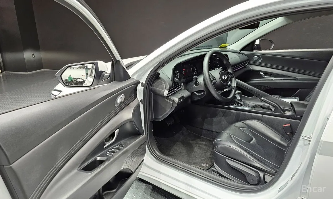 Hyundai Avante 2023 1.6