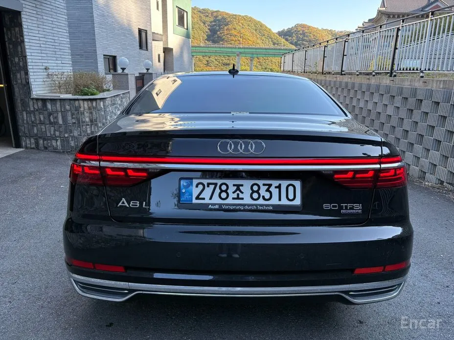 Audi A8 2018 60 TFSI Quattro LWB
