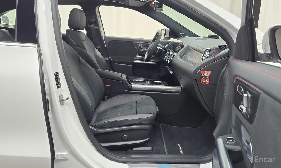 Mercedes-Benz EQA 2021 EQA250 AMG Line